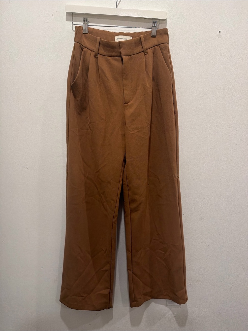 Wide-Leg Women’s Dress Pants in Brown